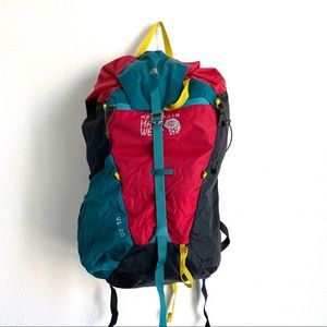 Unisex Mountain Hardwear Ultralight 20L packable backpack